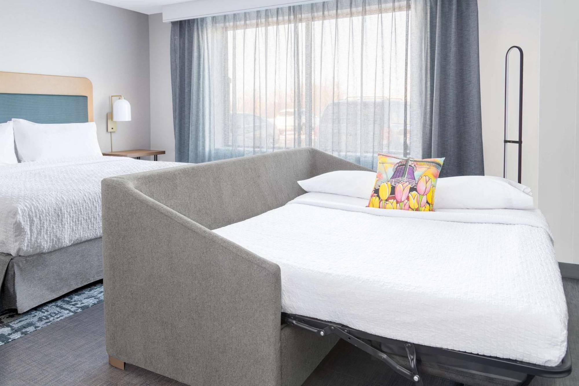 Homewood Suites By Hilton Holland Εξωτερικό φωτογραφία